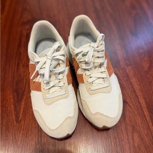 New Balance-237 Sneaker - Women's